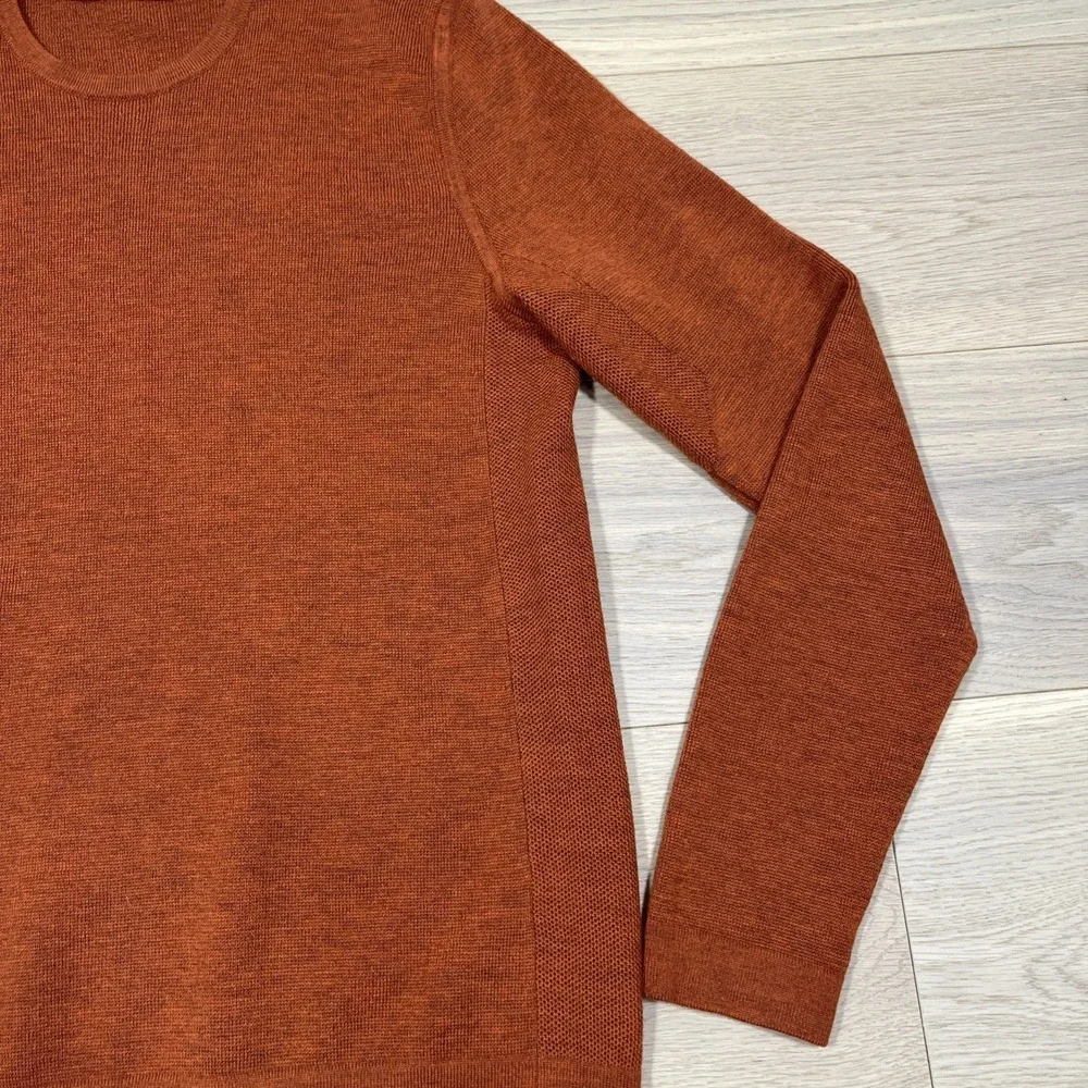 Lululemon M3AXXS Alpine Air Crew Heathered Saffron mens